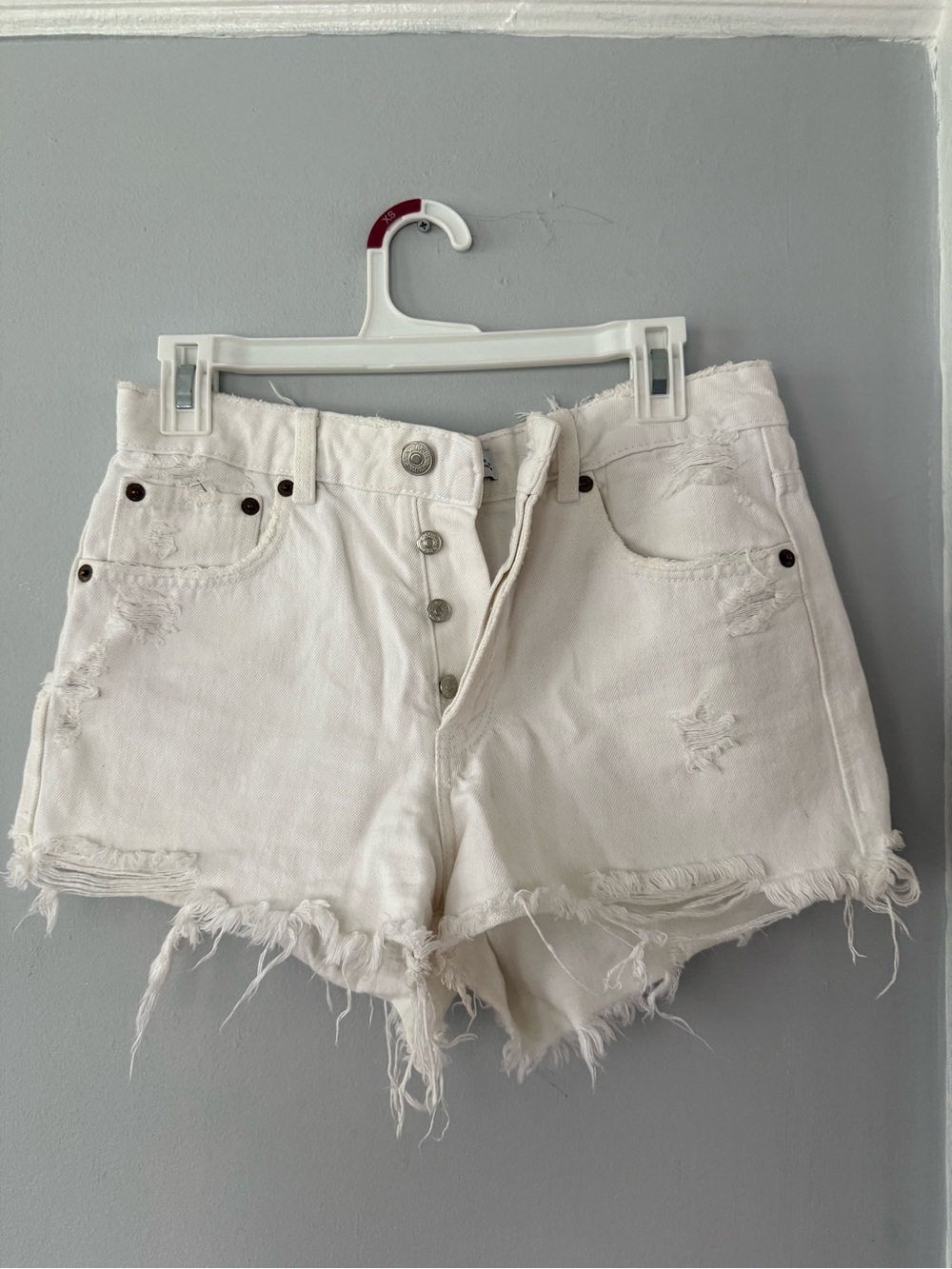 Zara White Distressed Denim Shorts